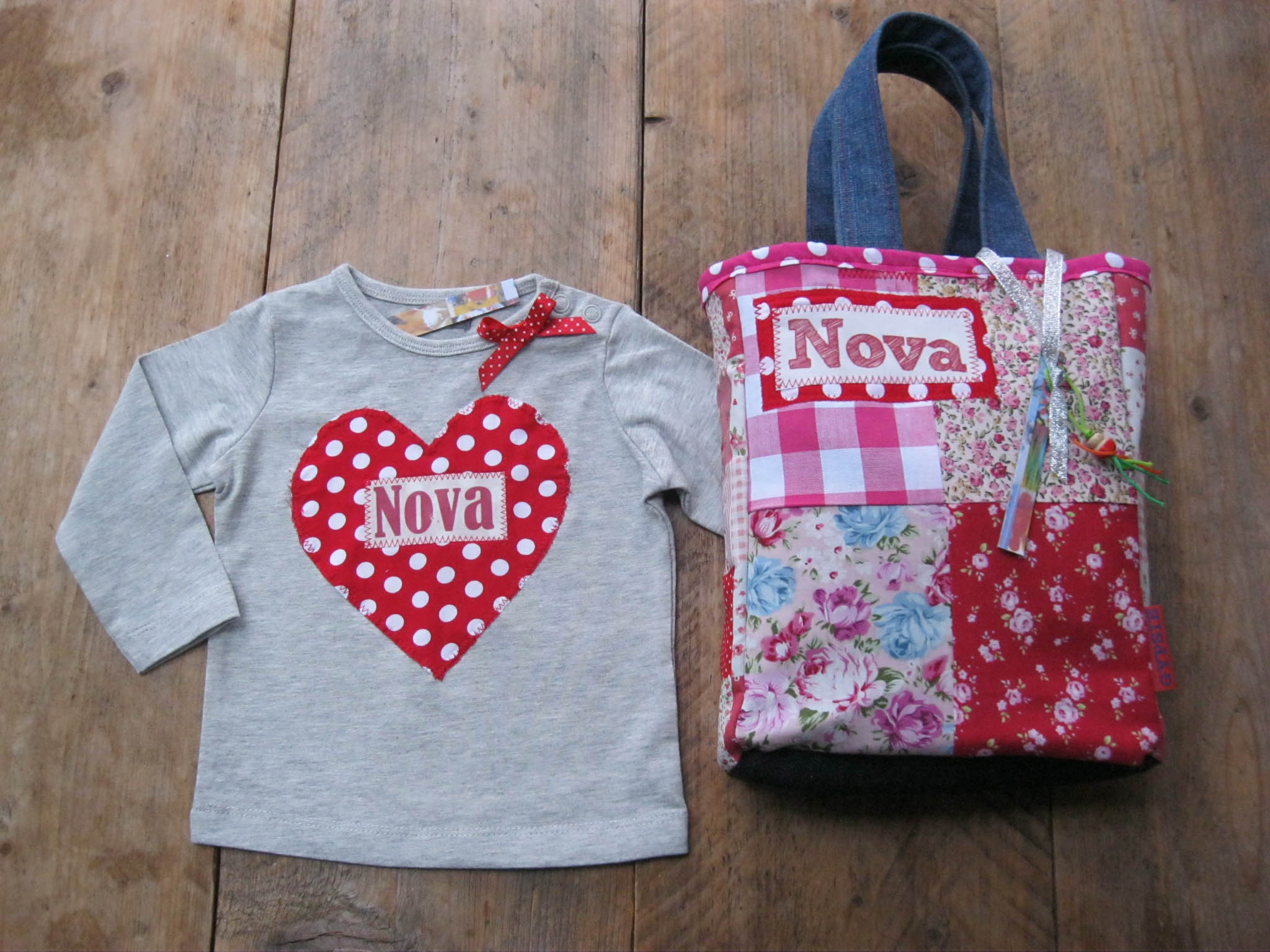 Minibag met babyshirt